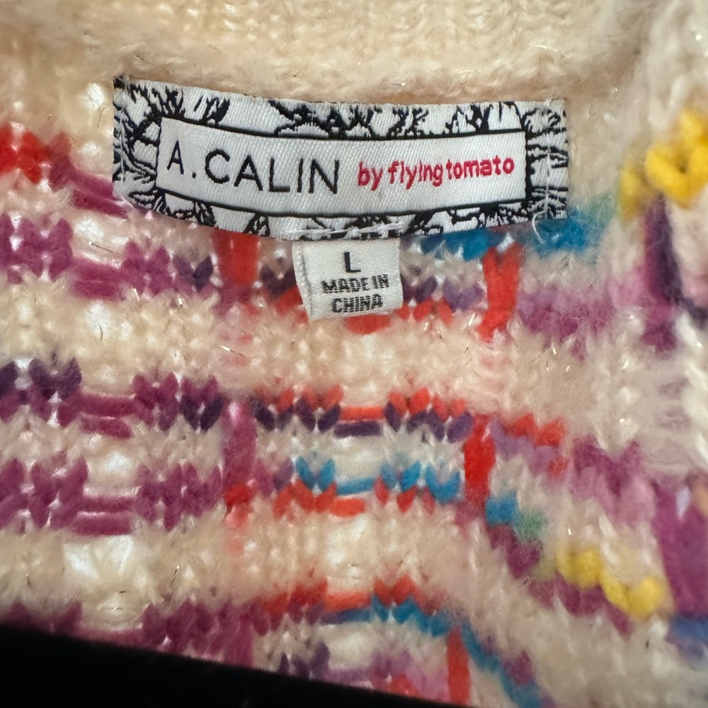 Gorgeous colorful Knit Women's Sweater - Great condition. Sans 1 button - Picture 5 of 5